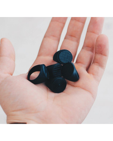 BLACK RING CIRCLE - DOUBLE U FRENK