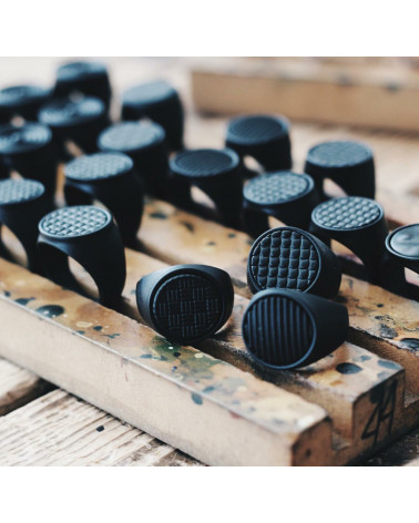 BLACK RING SAGOMATE - DOUBLE U FRENK