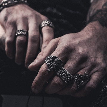 Anelli argento uomo:  Gratis spedizioni in 24 ore e reso gratuito